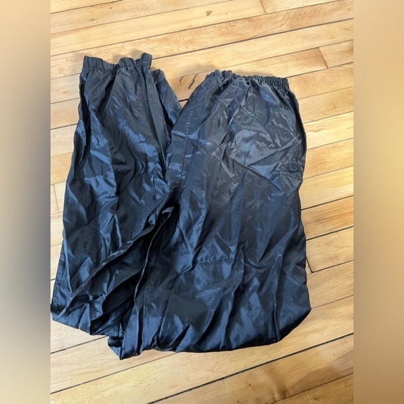 Nike Other - Nike vintage 90’s black windbreaker pants